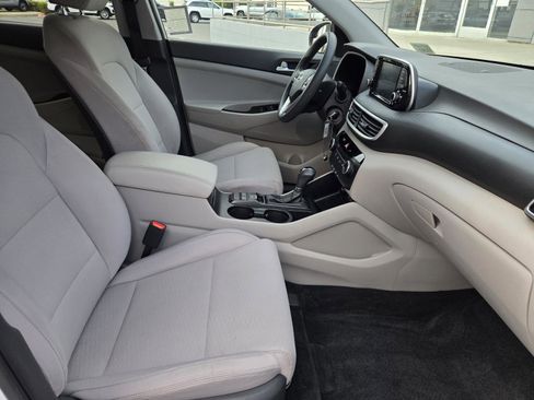 Used 2020 Hyundai Tucson SE image 28