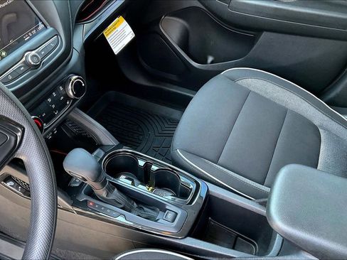 Used 2023 Chevrolet TrailBlazer LT image 13