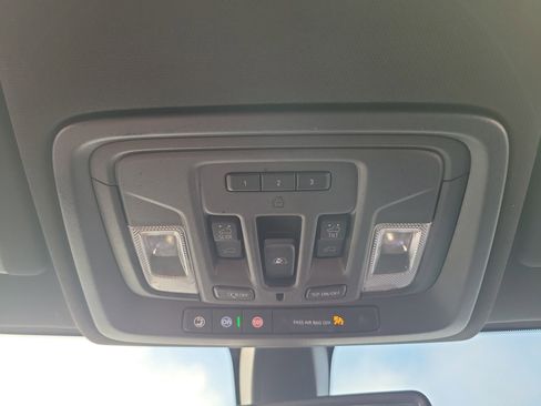 Used 2021 GMC Sierra 1500 AT4 image 22