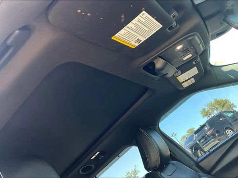 Used 2021 Ford Explorer ST w/ Equipment Group 401A AWD/4WD image 22