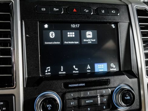 Used 2018 Ford F250 Platinum w/ Platinum Ultimate Package AWD/4WD image 28