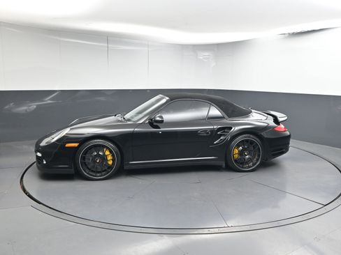 Used 2011 Porsche 911 Turbo S image 2