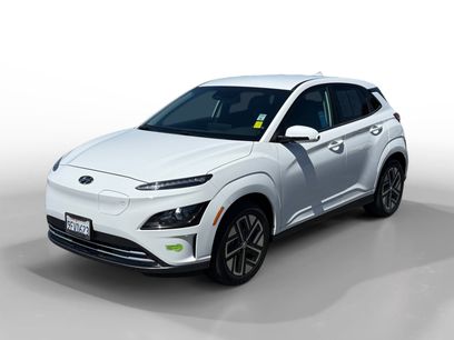 Certified 2023 Hyundai Kona SE w/ Cargo Package