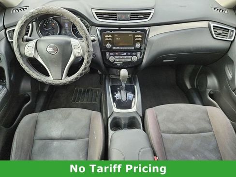 Used 2015 Nissan Rogue SV image 21