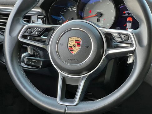 Used 2020 Porsche Macan S AWD/4WD image 24