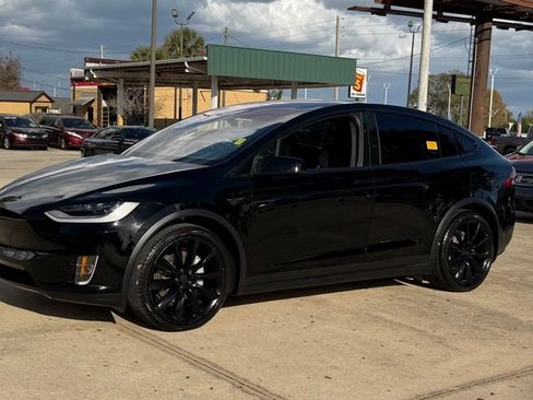 Used 2020 Tesla Model X Long Range image 63