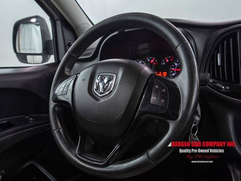 Used 2021 RAM ProMaster City Tradesman SLT image 21