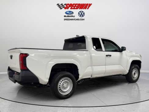Used 2024 Toyota Tacoma SR RWD image 5
