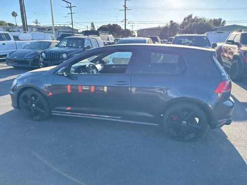 Used 2015 Volkswagen GTI SE w/ Lighting Package (SEL) FWD image 19