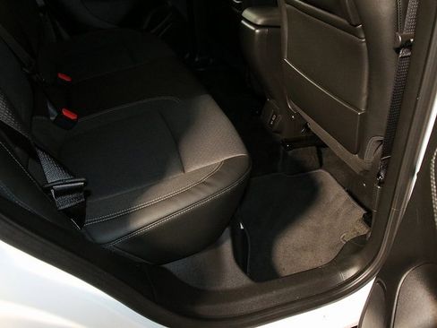 Used 2022 Buick Encore GX Preferred w/ Cold Weather Comfort Package image 29