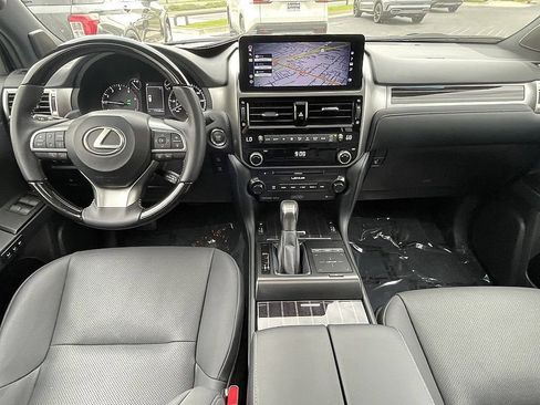 Used 2023 Lexus GX 460 Premium w/ Premium Plus Package AWD/4WD image 10