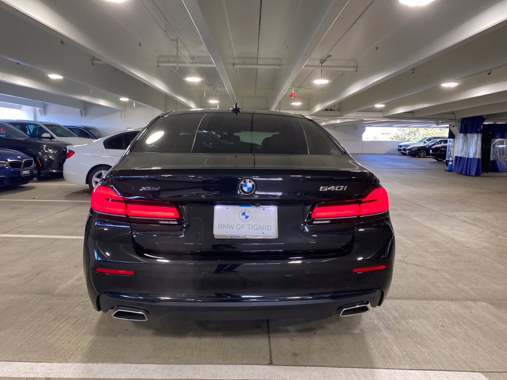 Used 2023 BMW 540i xDrive w/ Executive Package AWD/4WD image 6