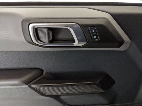 Certified 2024 Ford Bronco Black Diamond AWD/4WD image 17