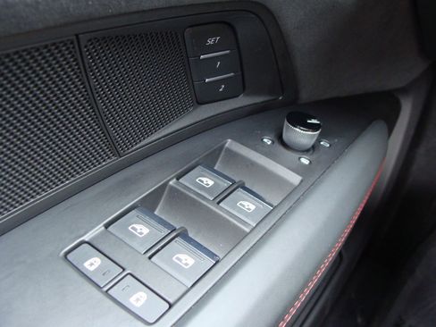 Used 2023 Audi RS e-tron GT Base image 31