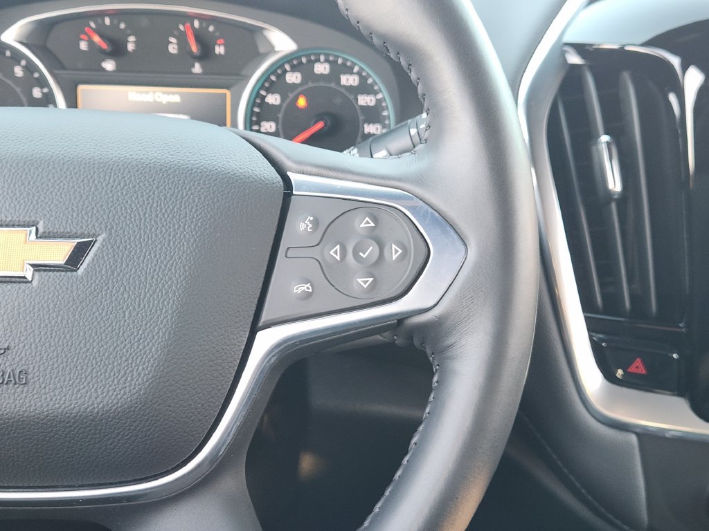 Used 2022 Chevrolet Traverse LT FWD image 27