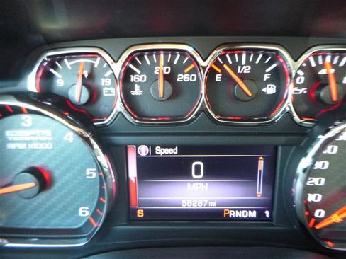 Used 2016 GMC Sierra 2500 SLT w/ All-Terrain HD Package image 13