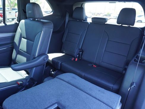 New 2026 Buick Enclave Sport Touring w/ Super Cruise Package AWD/4WD image 10