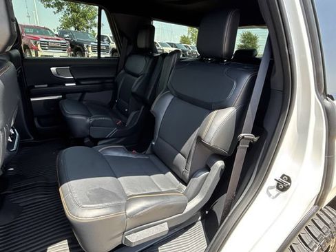 Used 2026 Ford Expedition Tremor AWD/4WD image 27