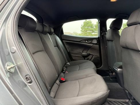 Used 2019 Honda Civic Sport image 17