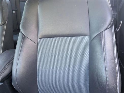 Used 2016 Toyota Corolla S image 11