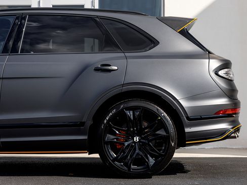 New 2026 Bentley Bentayga Speed image 9