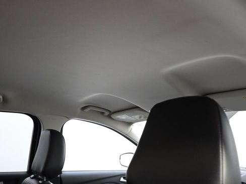 Used 2018 Ford Escape SEL image 17