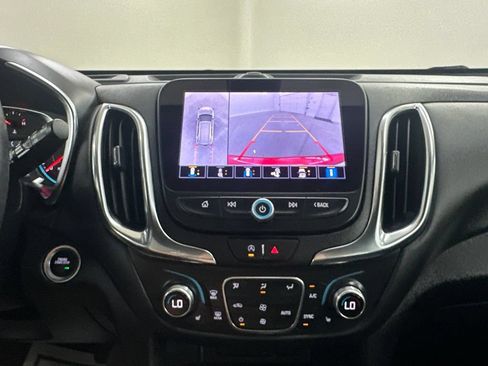 Used 2024 Chevrolet Equinox LT AWD/4WD image 46
