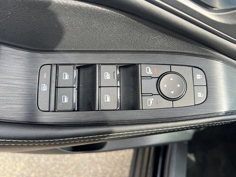 Certified 2023 Nissan Rogue SV w/ SV Premium B Package AWD/4WD image 51