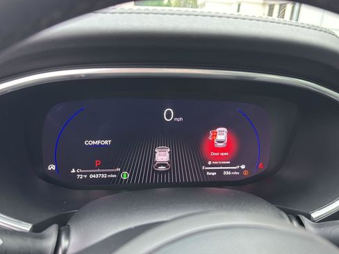 Used 2024 Acura MDX FWD w/ Technology Package image 20