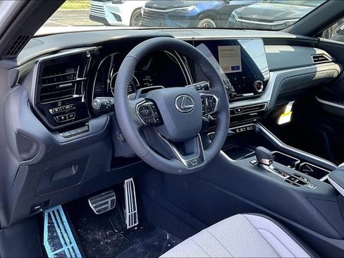 New 2026 Lexus TX 500h AWD image 6