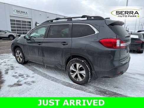 Used 2021 Subaru Ascent Premium w/ Convenience Package image 4