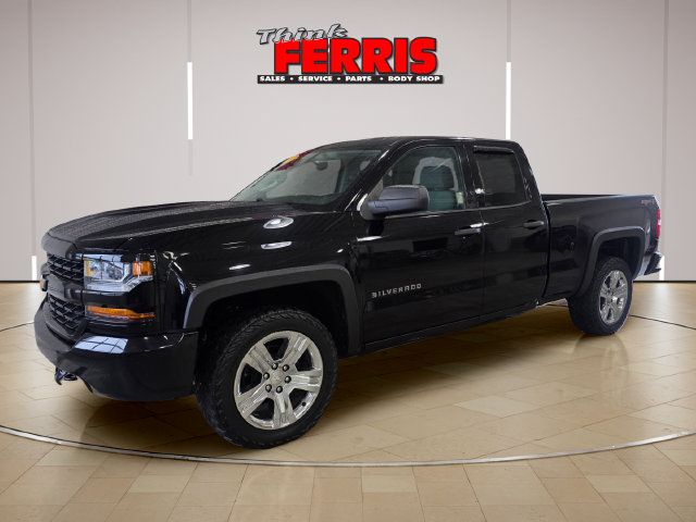 Used 2017 Chevrolet Silverado 1500 Custom w/ Custom Convenience Package AWD/4WD image 1