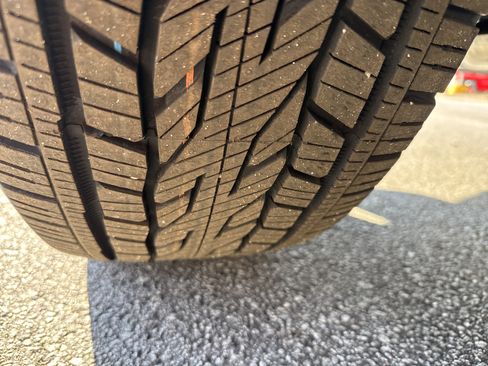 New 2026 GMC Yukon XL Denali w/ Sun & Power Step Package image 12