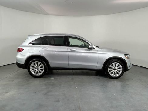 Used 2020 Mercedes-Benz GLC 300 4MATIC image 4