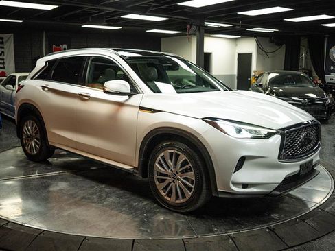 Used 2023 INFINITI QX50 Luxe w/ Cargo Package image 5