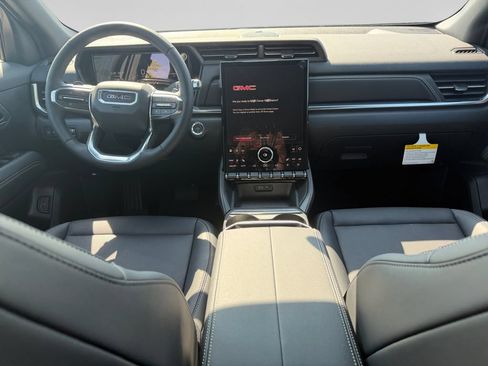 New 2027 GMC Terrain Elevation w/ Elevation Premium Package AWD/4WD image 25