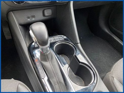 Used 2024 Buick Encore GX Preferred FWD image 16