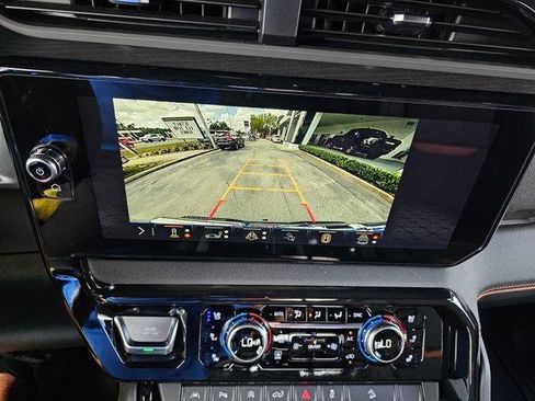 New 2026 GMC Sierra 1500 AT4 w/ AT4 Premium Package AWD/4WD image 31