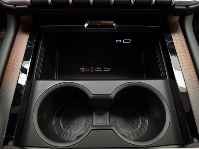 Used 2026 GMC Yukon Denali w/ Sun & Power Step Package RWD image 20