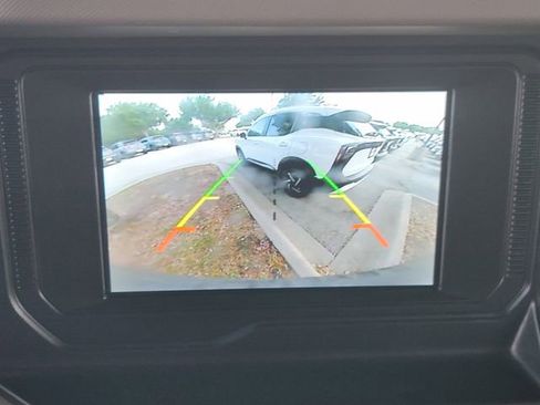 Used 2022 Ford Bronco Wildtrak AWD/4WD image 13