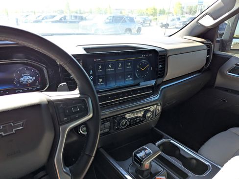 Used 2024 Chevrolet Silverado 1500 RST AWD/4WD image 21