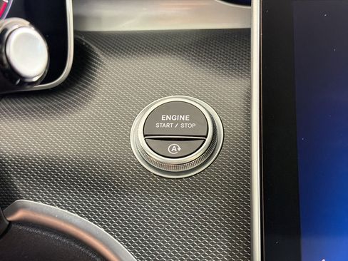 Certified 2025 Mercedes-Benz C 300 4MATIC Sedan image 26