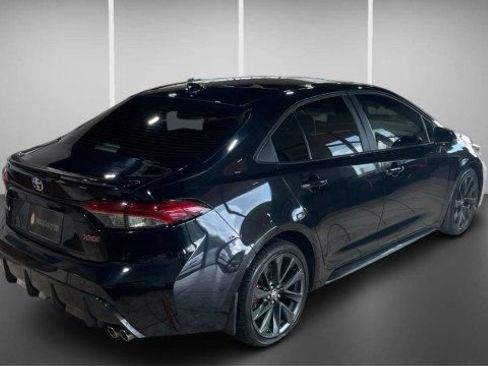 Used 2025 Toyota Corolla XSE FWD image 9