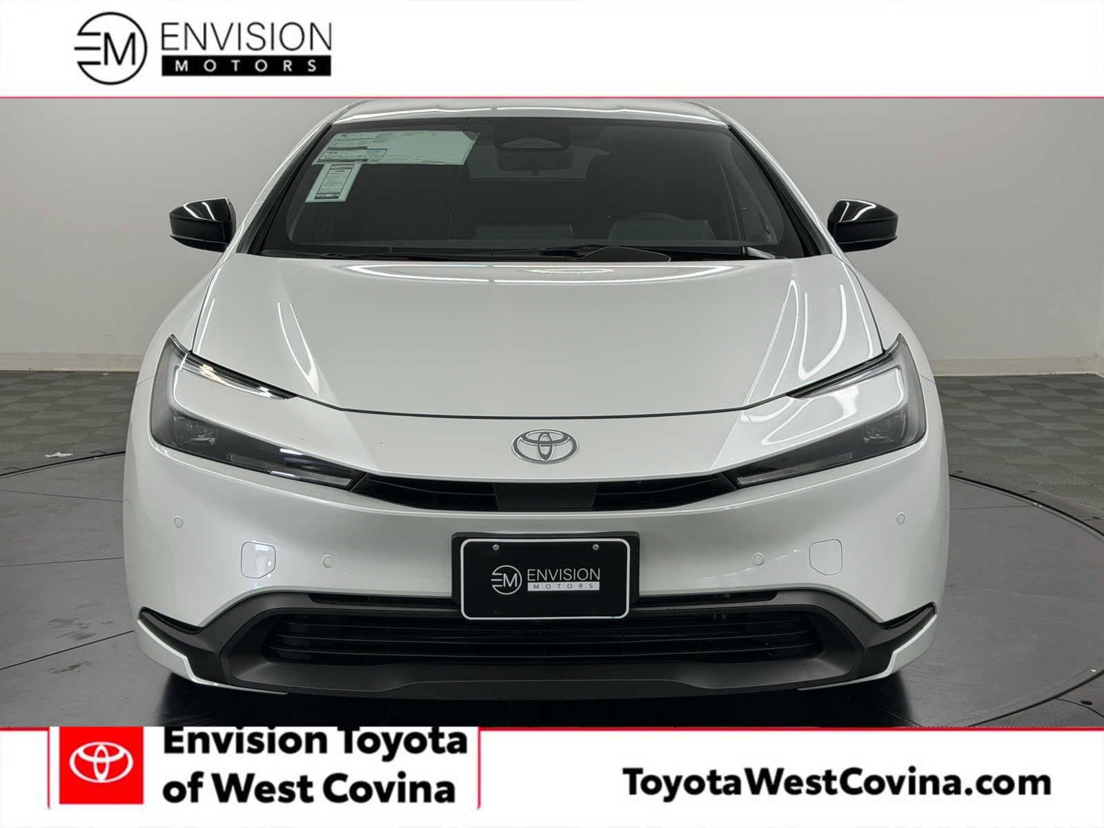 New 2027 Toyota Prius LE FWD image 5