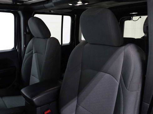 Used 2020 Jeep Wrangler Unlimited Sport AWD/4WD image 18