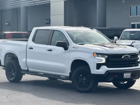 Used 2023 Chevrolet Silverado 1500 LT Trail Boss image 2