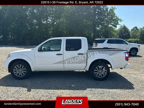 Used 2012 Nissan Frontier SV w/ Sport Appearance Pkg RWD image 1