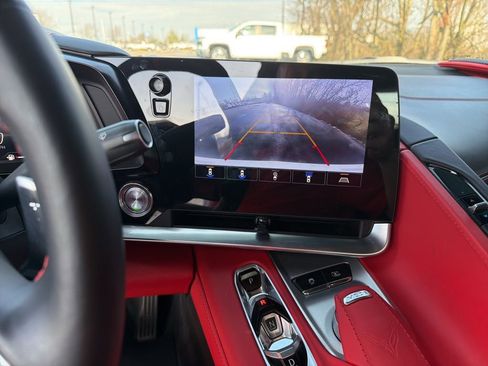 Used 2023 Chevrolet Corvette Stingray Premium Cpe w/ Z51 Performance Package image 11