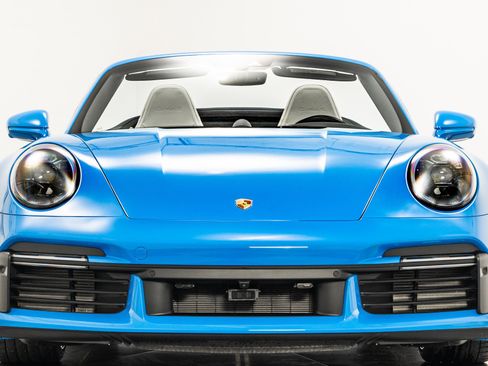 Used 2022 Porsche 911 Turbo S image 4