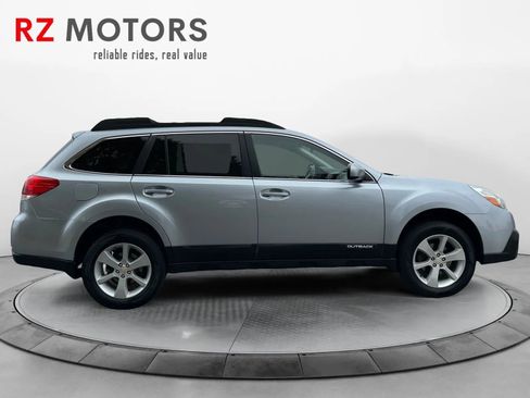 Used 2014 Subaru Outback 2.5i Premium image 6